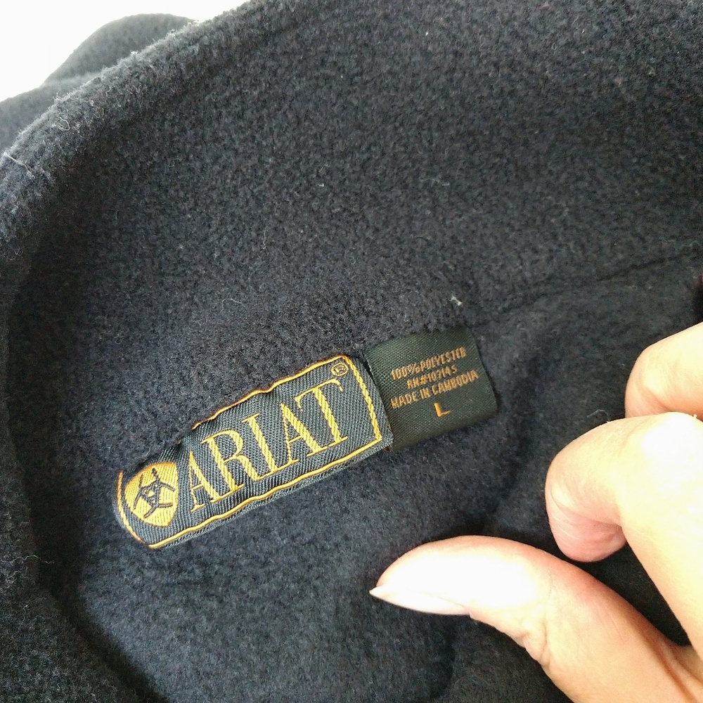 Ariat Black Fleece Jacket Size L Half zip - Picture 4 of 7